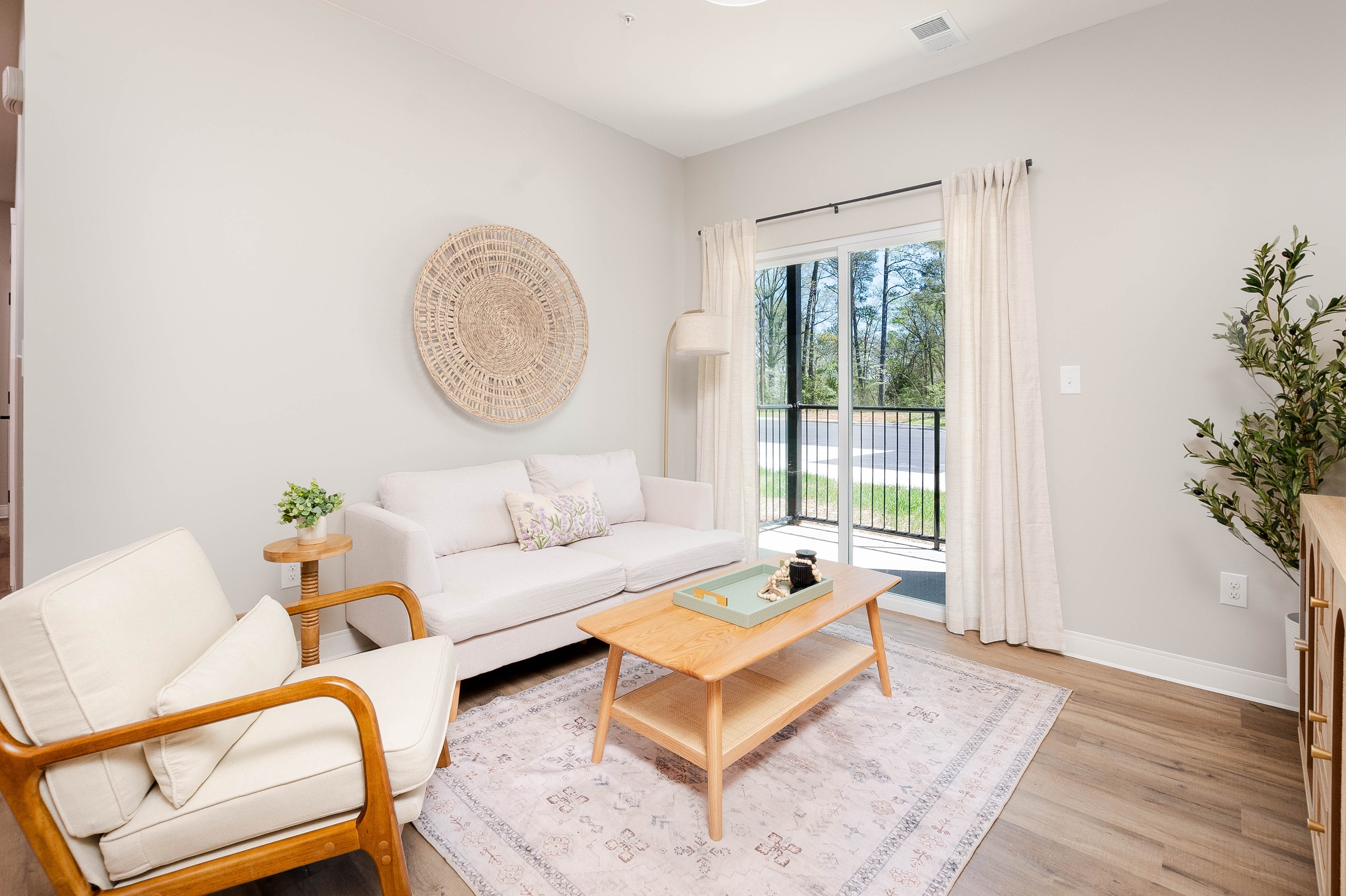 1634 3rd Ave SE - C108
