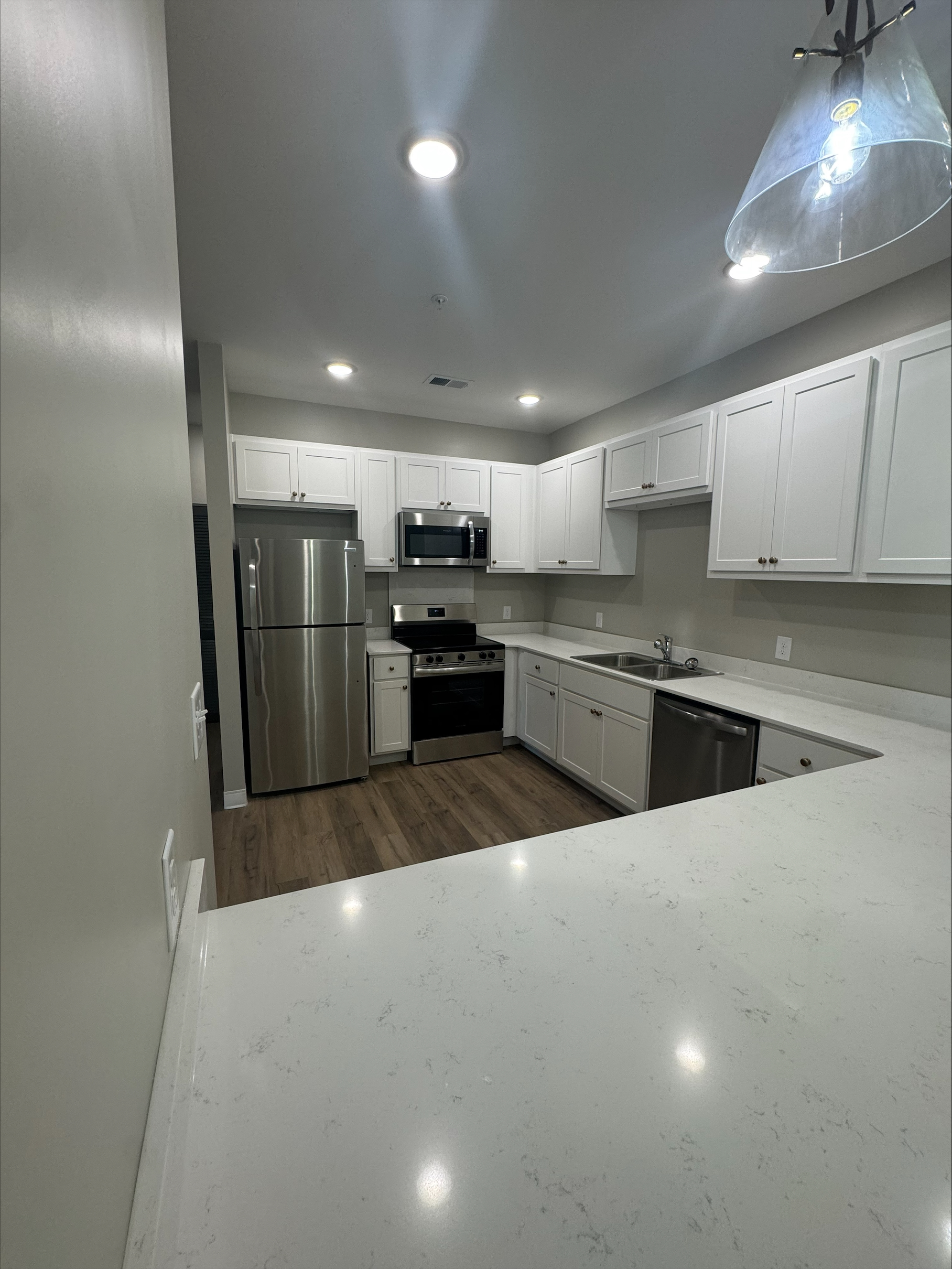 1634 3rd Ave SE - B101